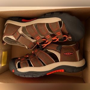 Women’s KEEN Newport H2